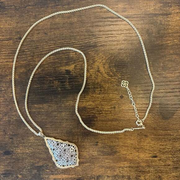 Kendra Scott Aiden Gold Plated Filigree Pendant Necklace 21”